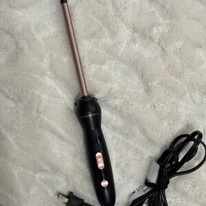 Wavytalk Black and Rose Gold Hair Curler